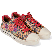 Load image into Gallery viewer, Spots Leopard Sneaker